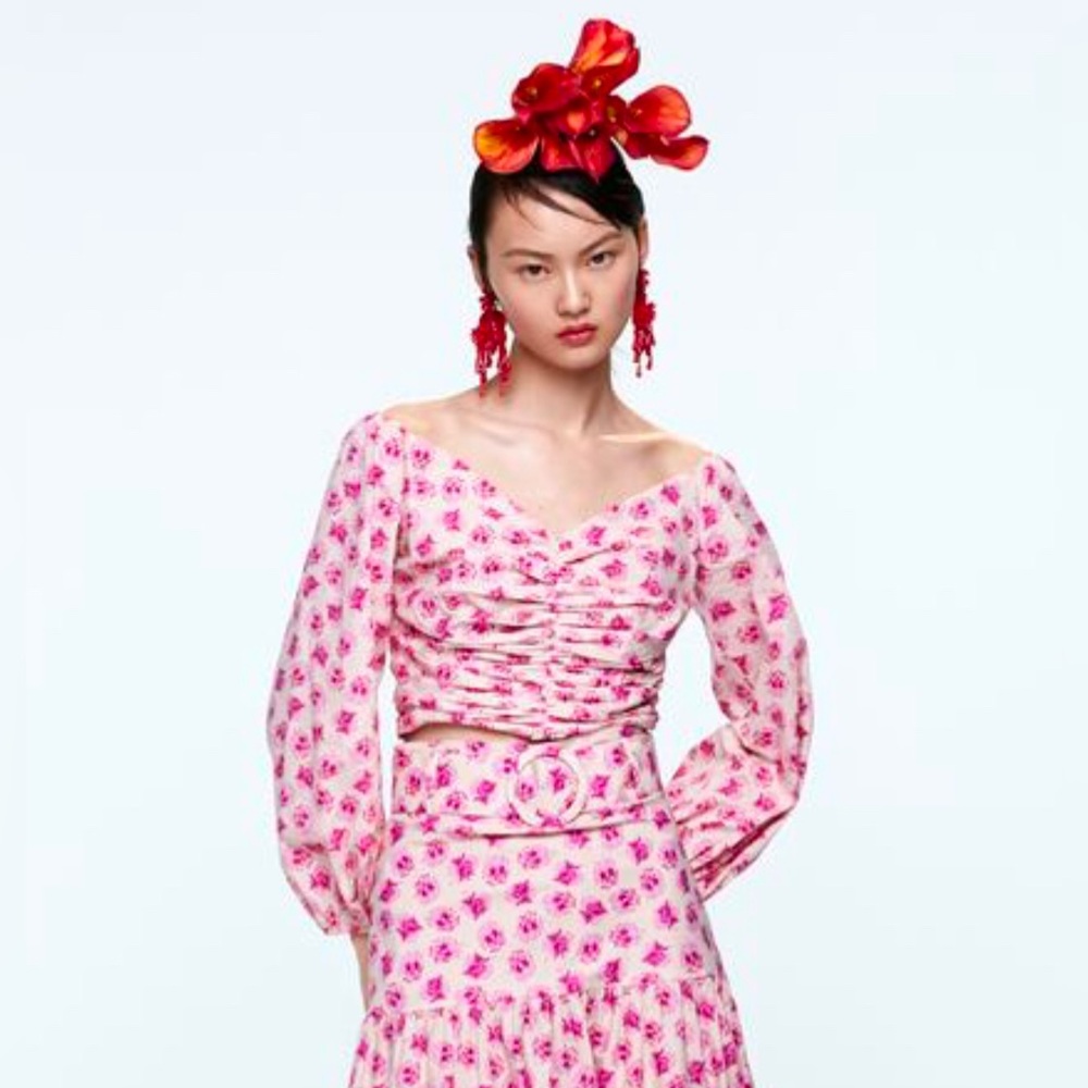 Zara Ruched Pink Floral Crop Top